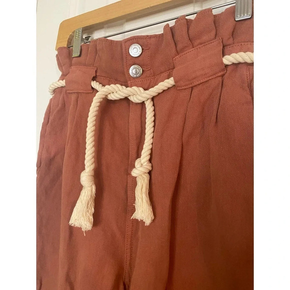 Veronica Beard Karter Pleated Pants - Picture 14 of 14